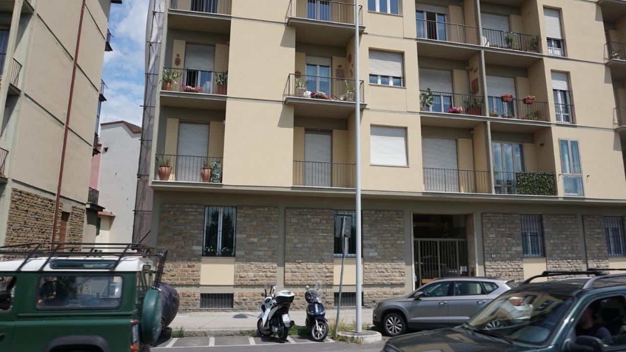 Arno River View Apartment Terraces, Free Parking فلورنس المظهر الخارجي الصورة