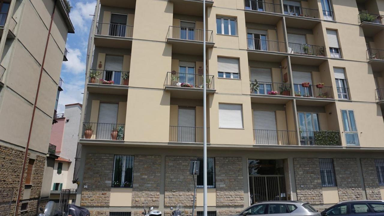 Arno River View Apartment Terraces, Free Parking فلورنس المظهر الخارجي الصورة