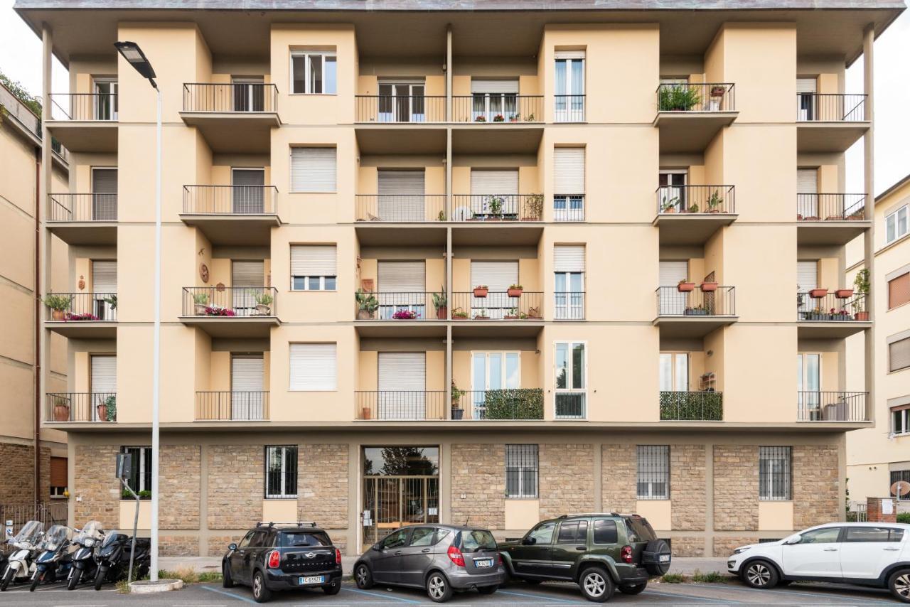 Arno River View Apartment Terraces, Free Parking فلورنس المظهر الخارجي الصورة