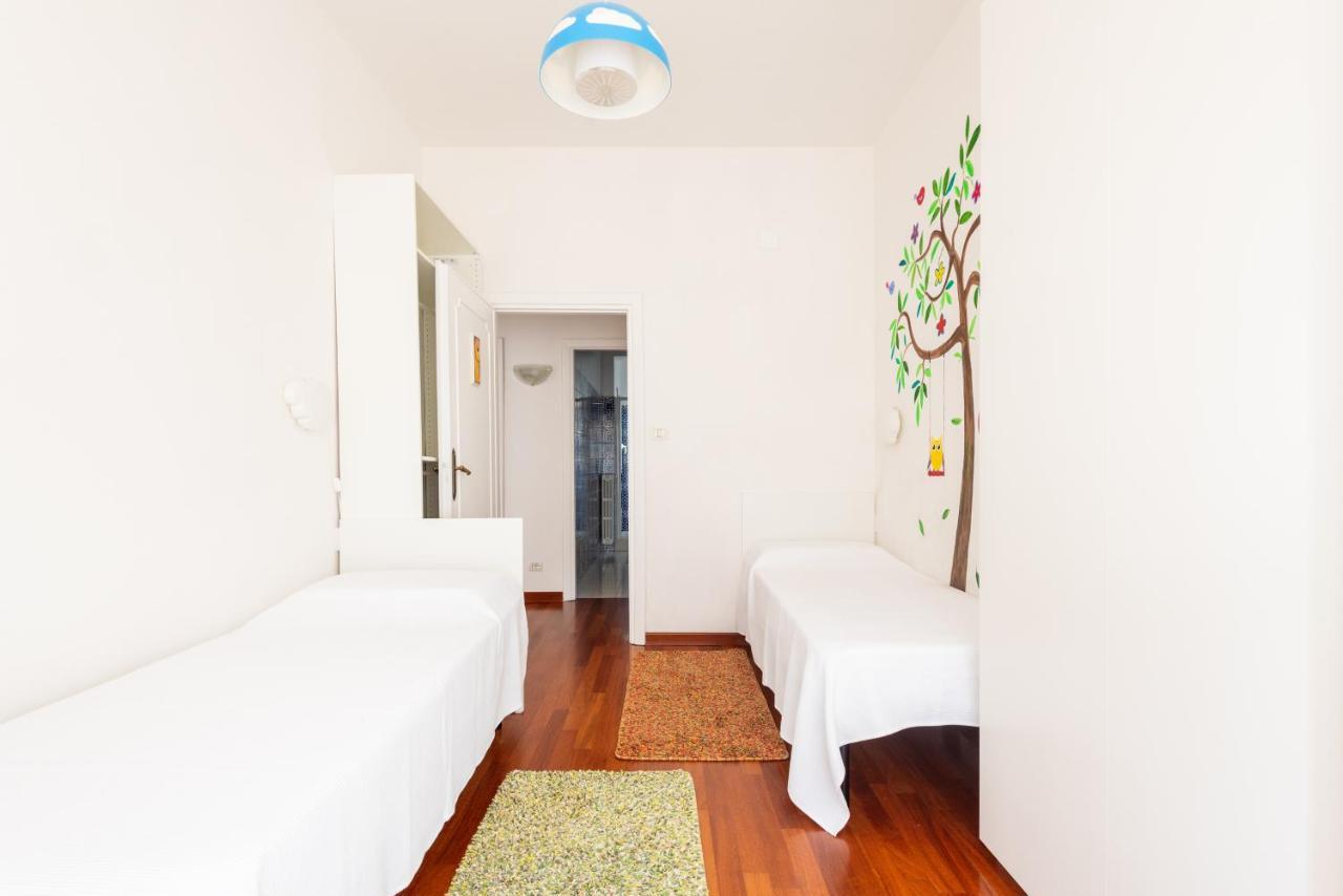Arno River View Apartment Terraces, Free Parking فلورنس المظهر الخارجي الصورة