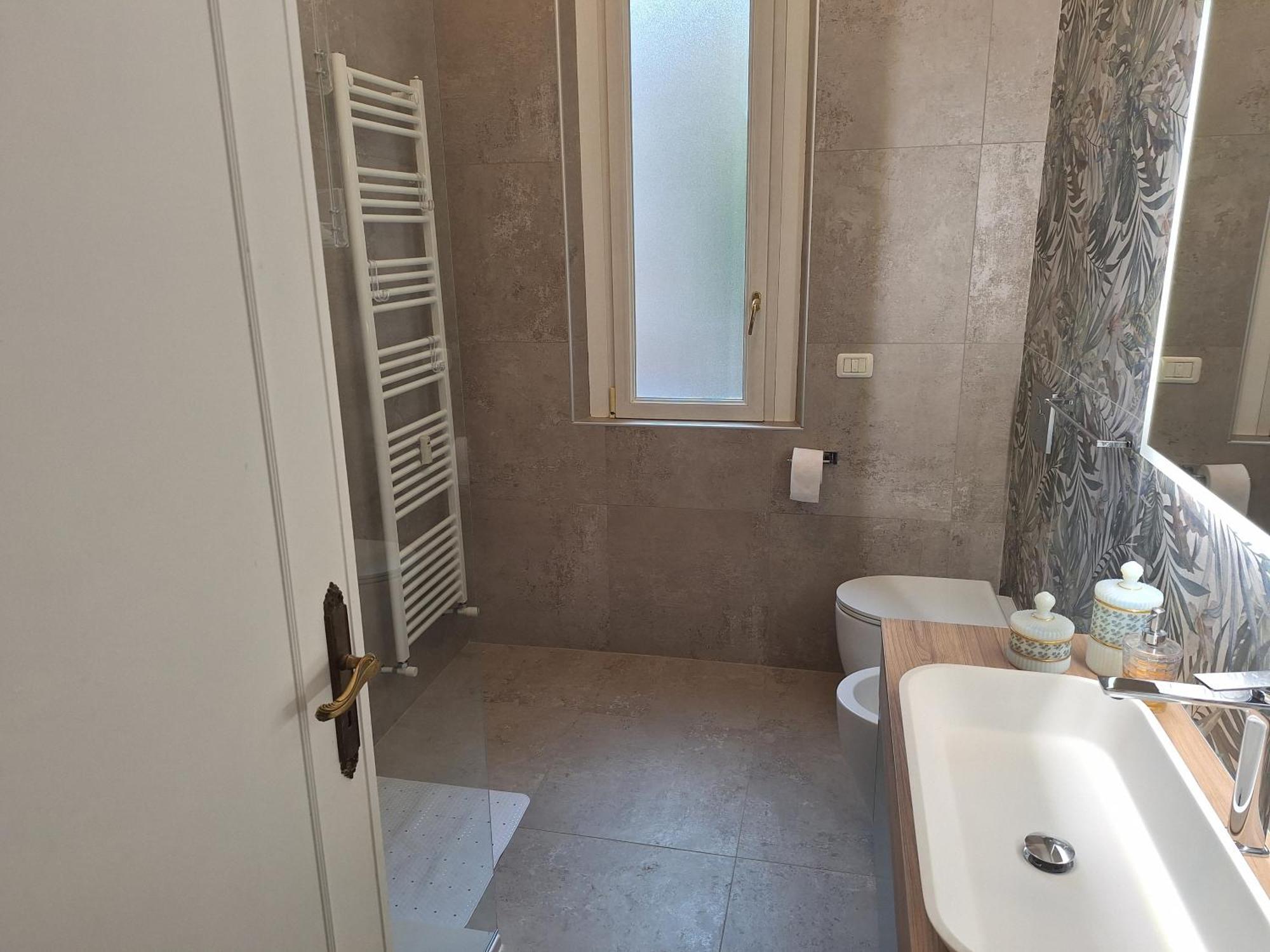 Arno River View Apartment Terraces, Free Parking فلورنس المظهر الخارجي الصورة